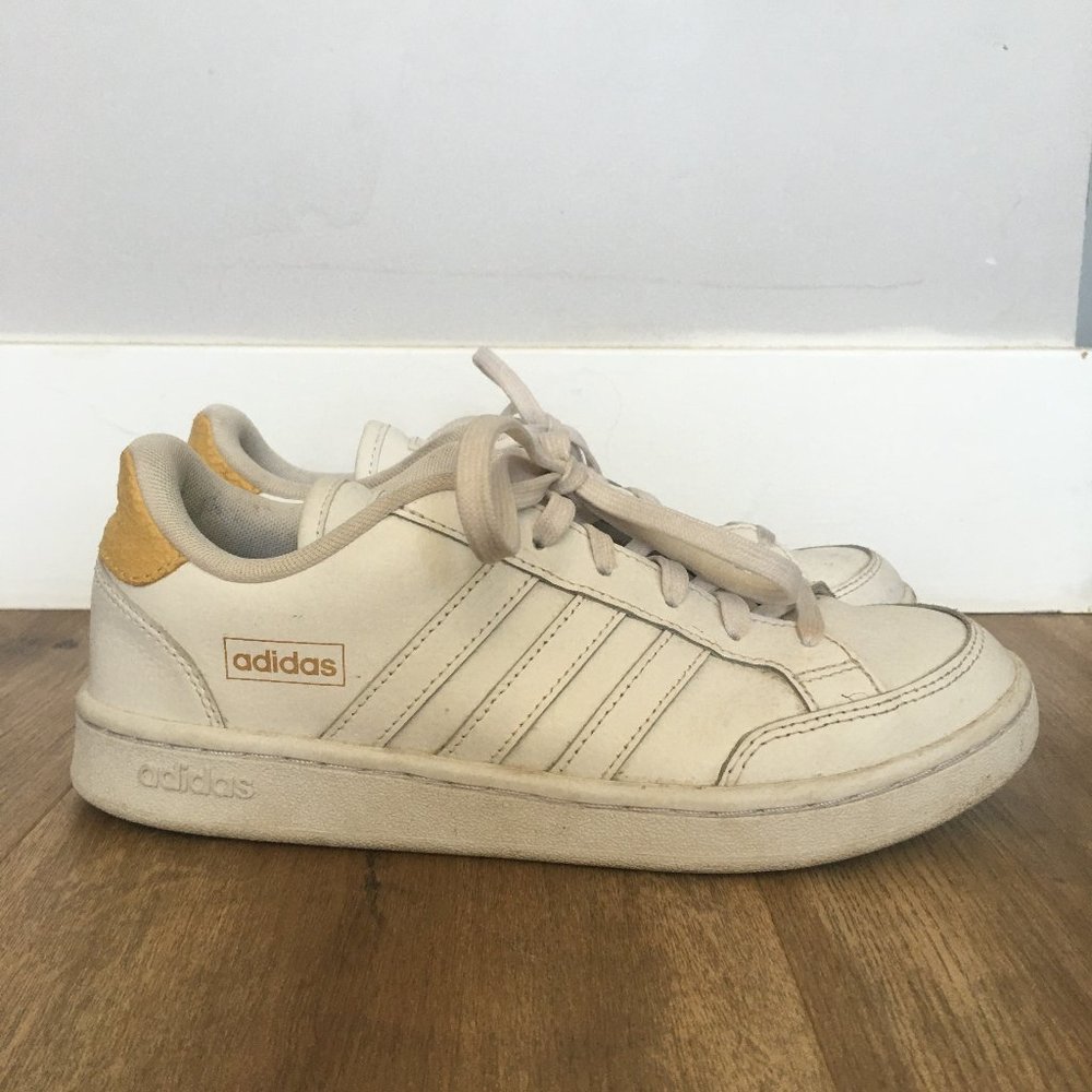 White Adidas Gold Heel